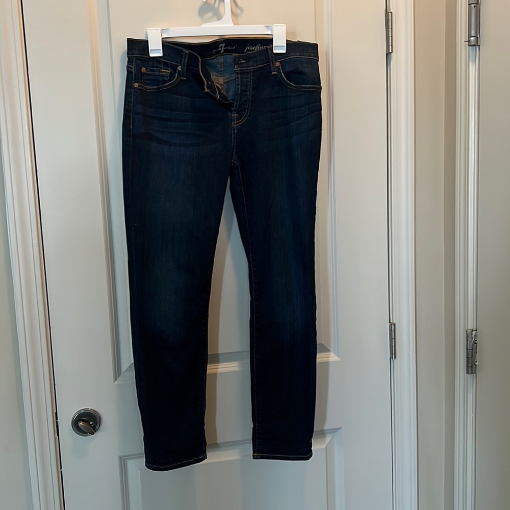7 for All Mankind Josefina Skinny Boyfriend Dark Wash Jeans Size 29